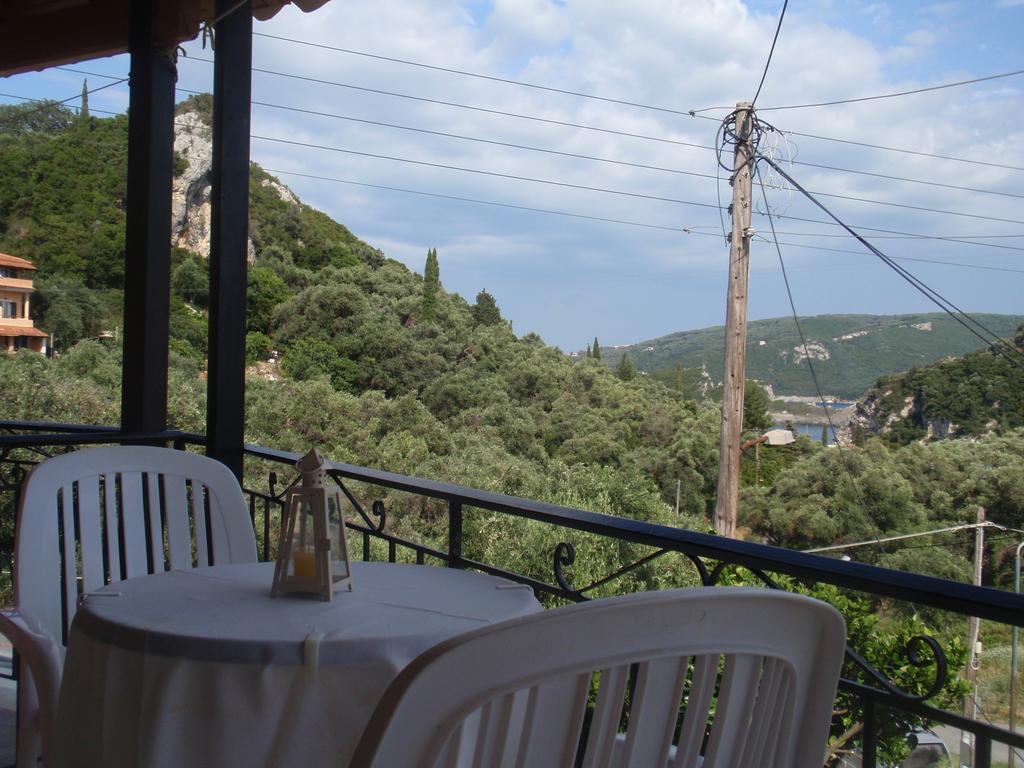 Korina Studios Paleokastritsa Bagian luar foto