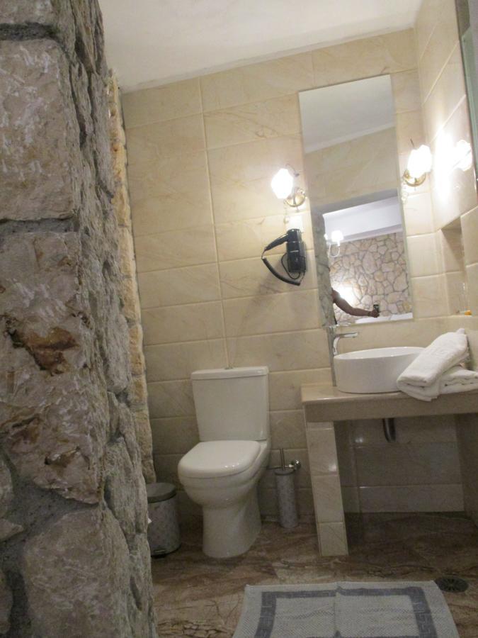 Korina Studios Paleokastritsa Bagian luar foto